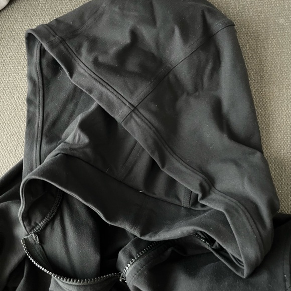Lululemon athletica black zip up jacket - Picture 6 of 6